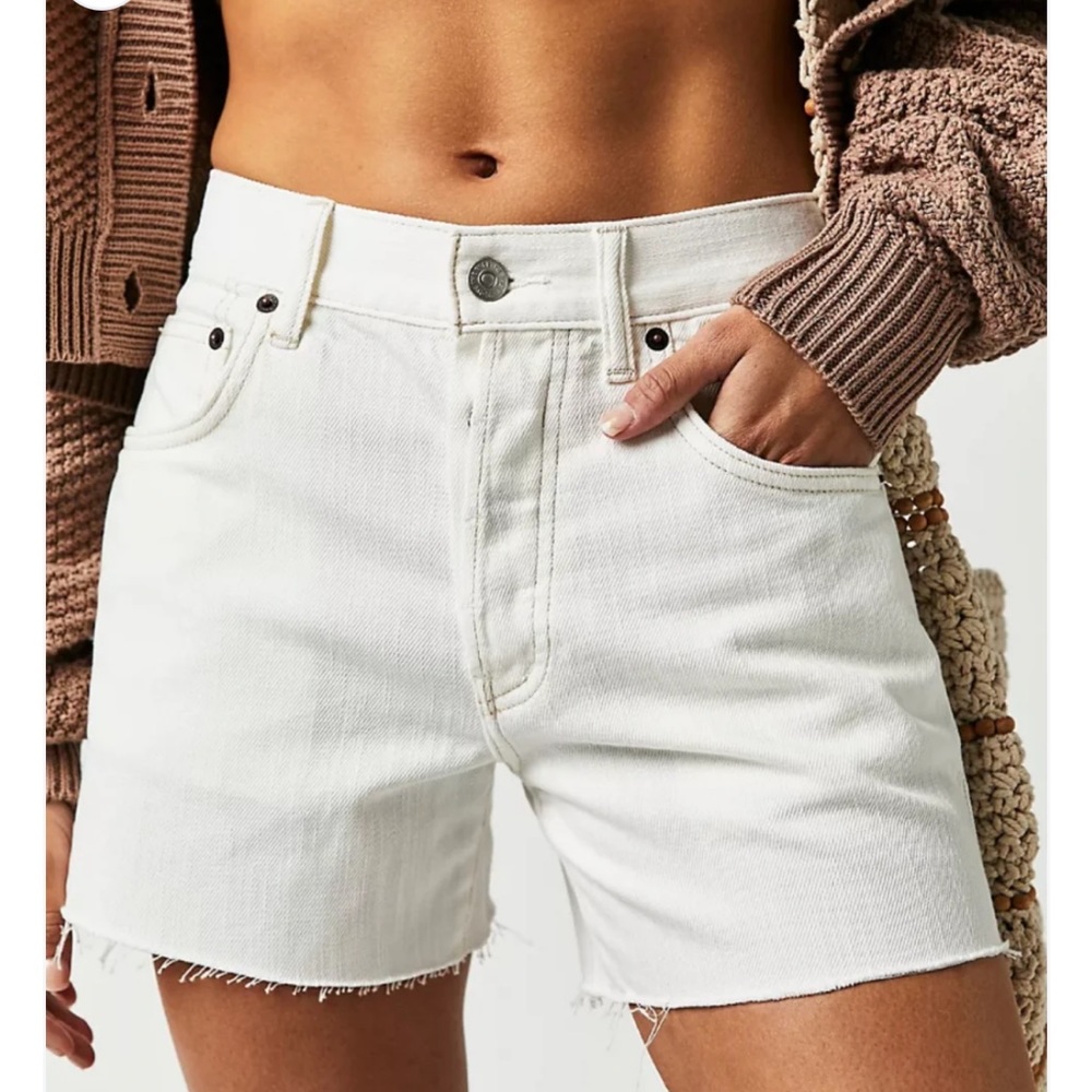 Free People We The Free Ivy Mid Rise Cutoff Denim Shorts White NWT 30